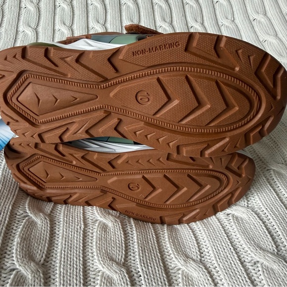 Disney Pixar Cars Tow Mater Sneakers 10 Toddler Boys Shoes Kachow 95 Race Ready - Picture 7 of 9